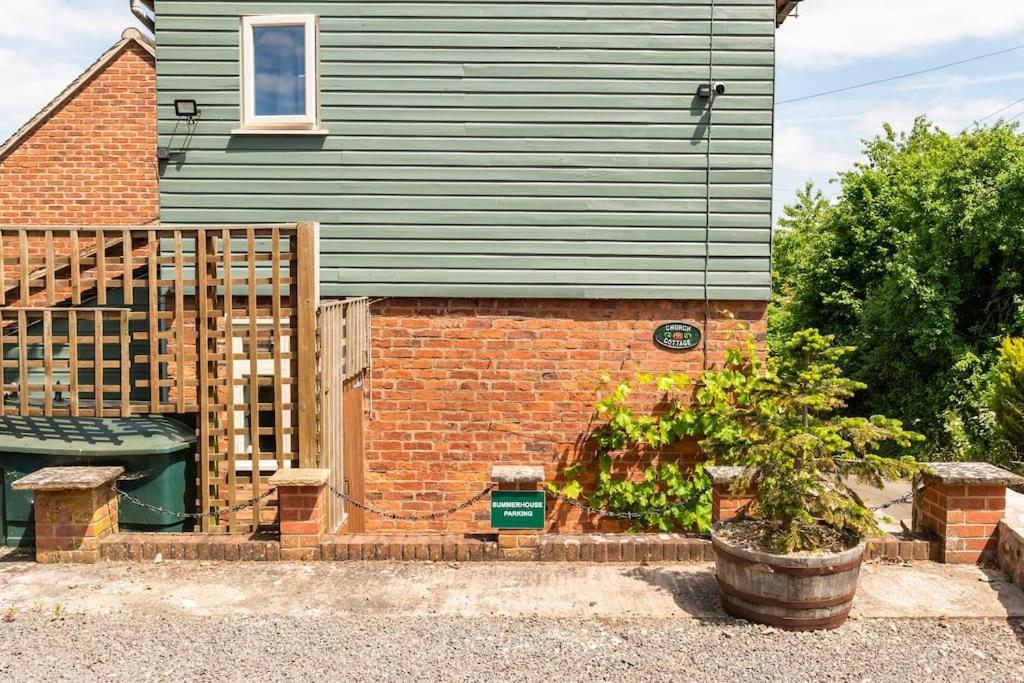 The Summerhouse, Countryside Retreat With Private Hot Tub Bridgnorth Buitenkant foto